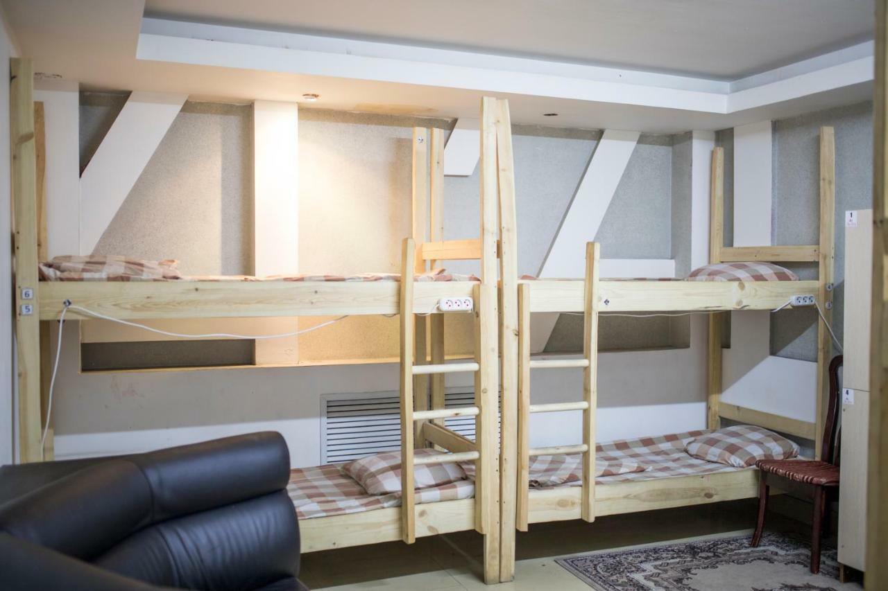 Asia Hostel Almati Kültér fotó